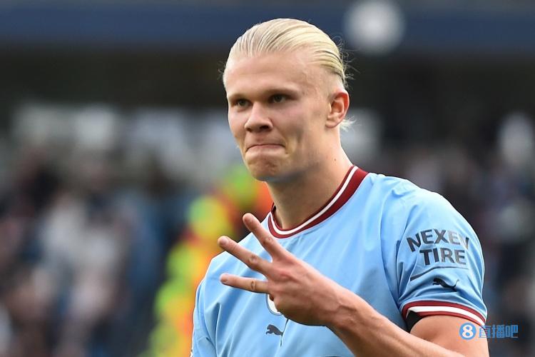 赛场上